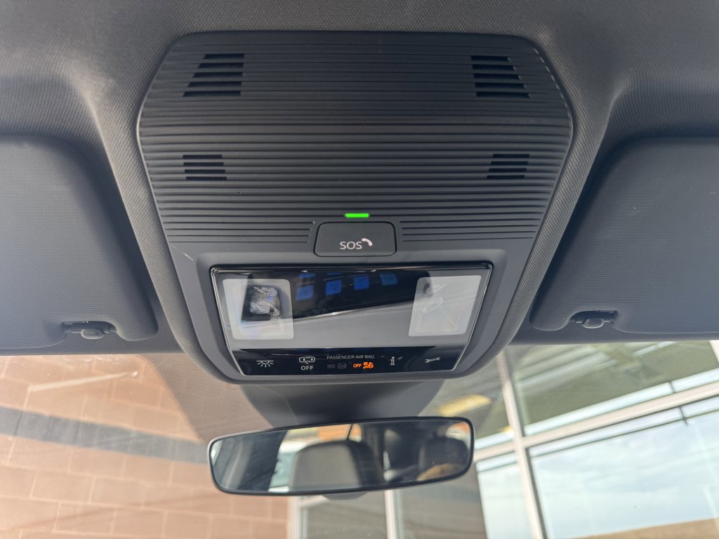 Used 2023 Volkswagen ID.4 Pro image 24