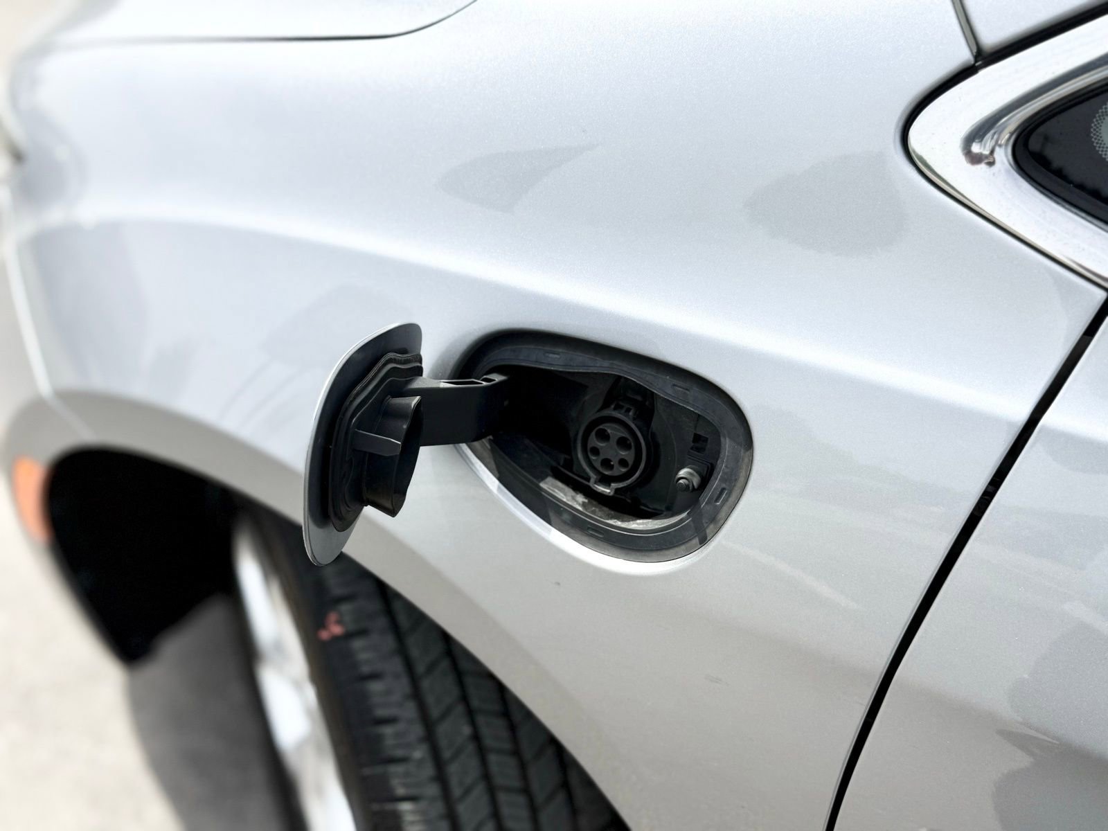Used 2018 Chrysler Pacifica Touring Plus image 6
