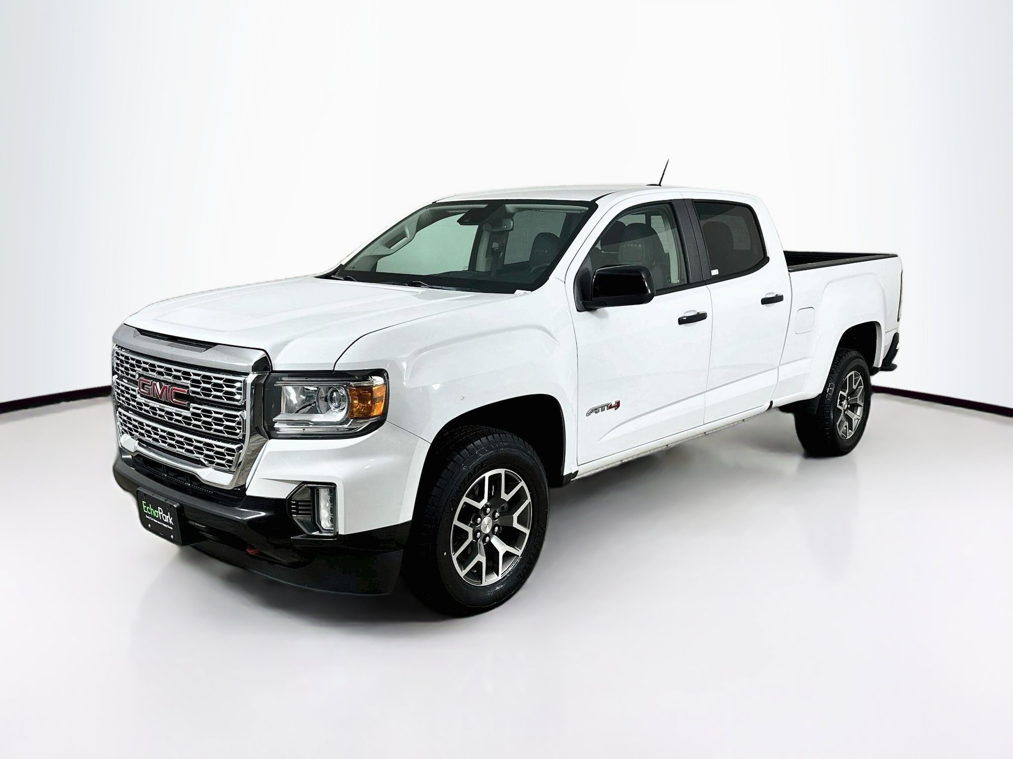Used 2021 GMC Canyon AT4 w/ Driver Alert Package AWD/4WD image 3