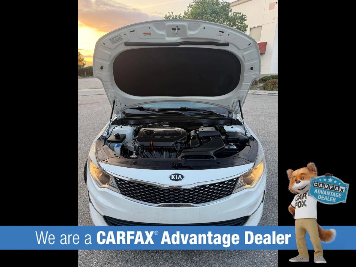 Used 2018 Kia Optima EX w/ Premium Package image 17