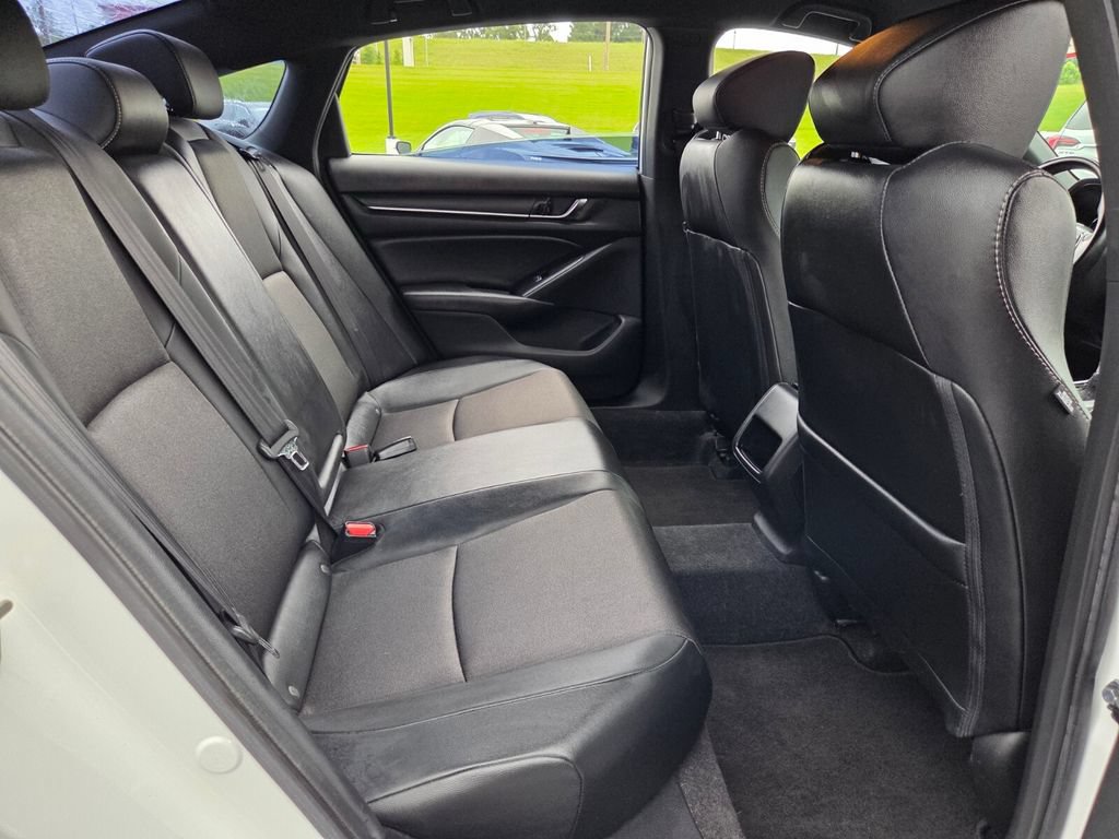 Used 2020 Honda Accord Sport image 16
