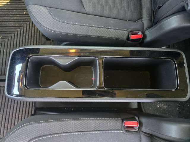 Used 2024 Nissan Pathfinder SV w/ SV Premium Package FWD image 35