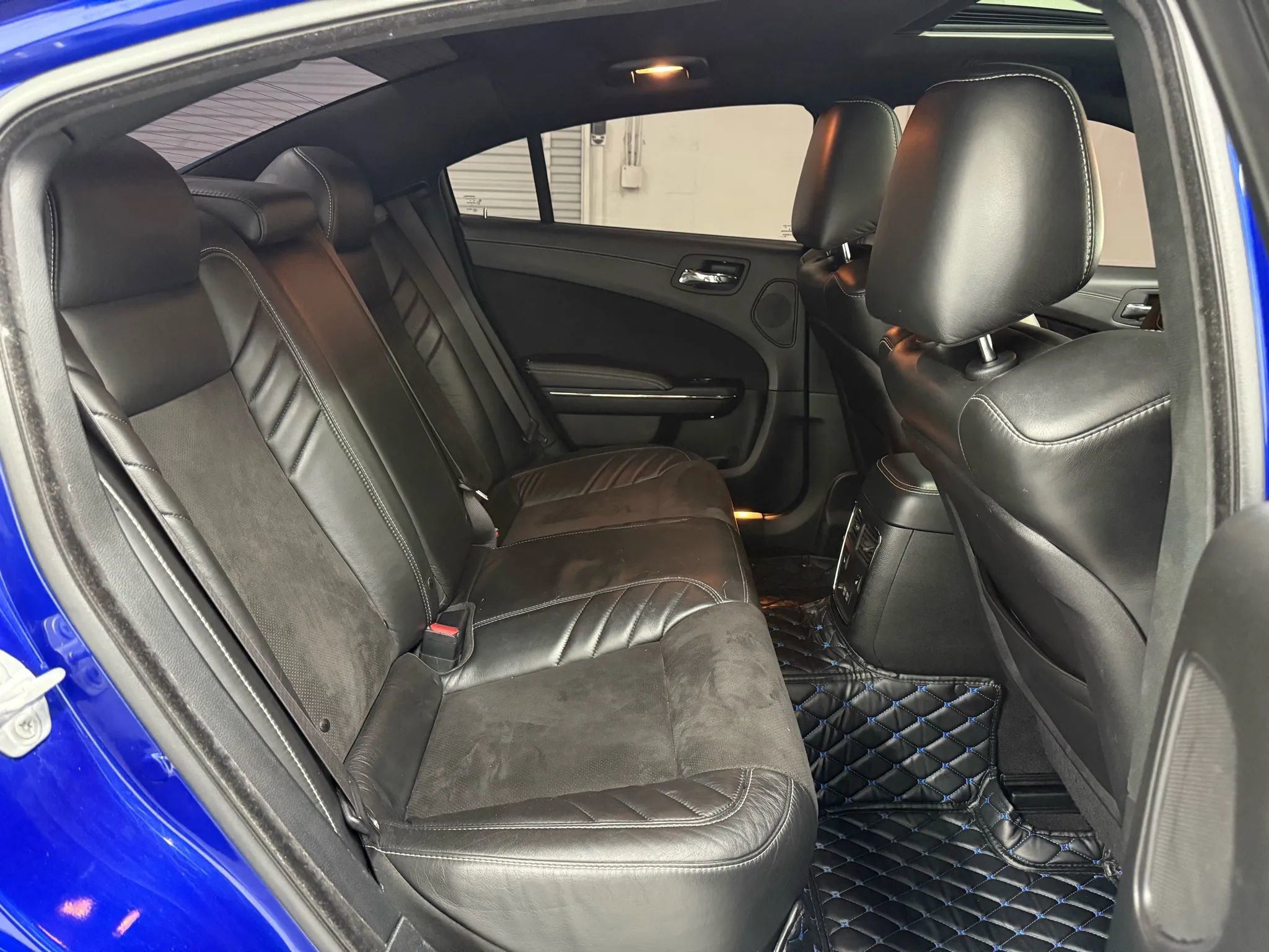 Used 2022 Dodge Charger SRT Hellcat w/ Harman/Kardon Audio Group image 36