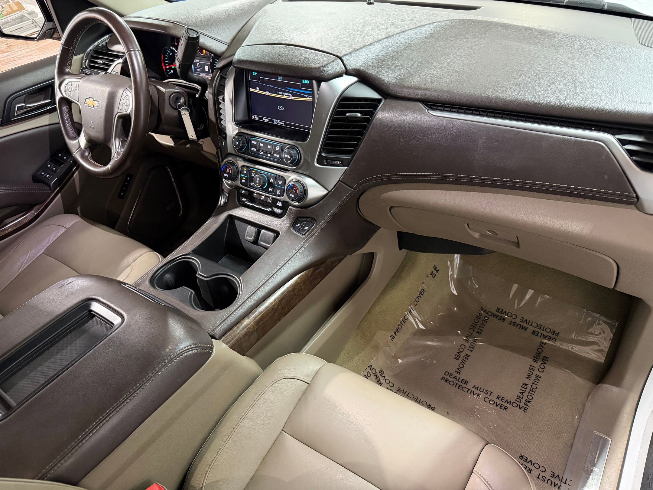 Used 2019 Chevrolet Suburban LT image 45