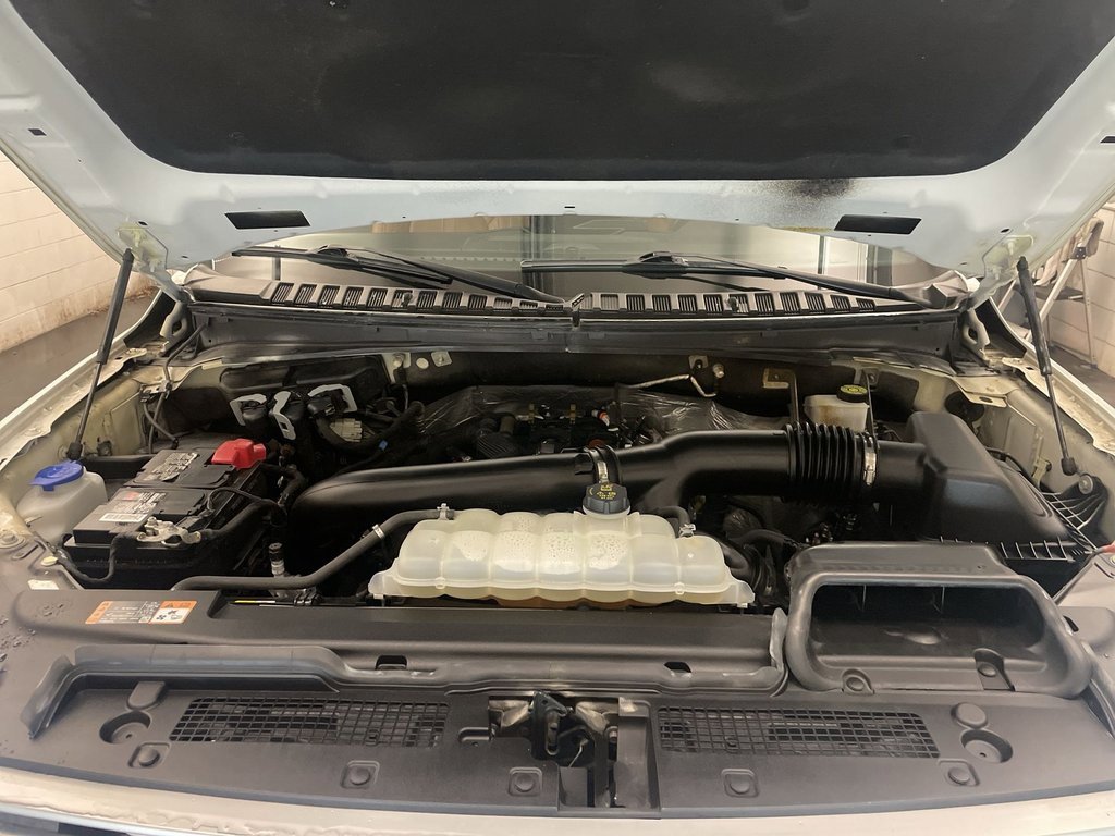 Used 2023 Ford Expedition Platinum image 25