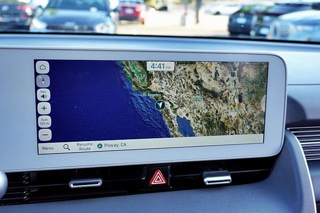 Certified 2024 Hyundai Ioniq 5 SEL RWD image 25