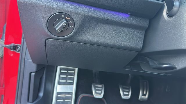 Used 2019 Volkswagen Jetta GLI FWD image 18