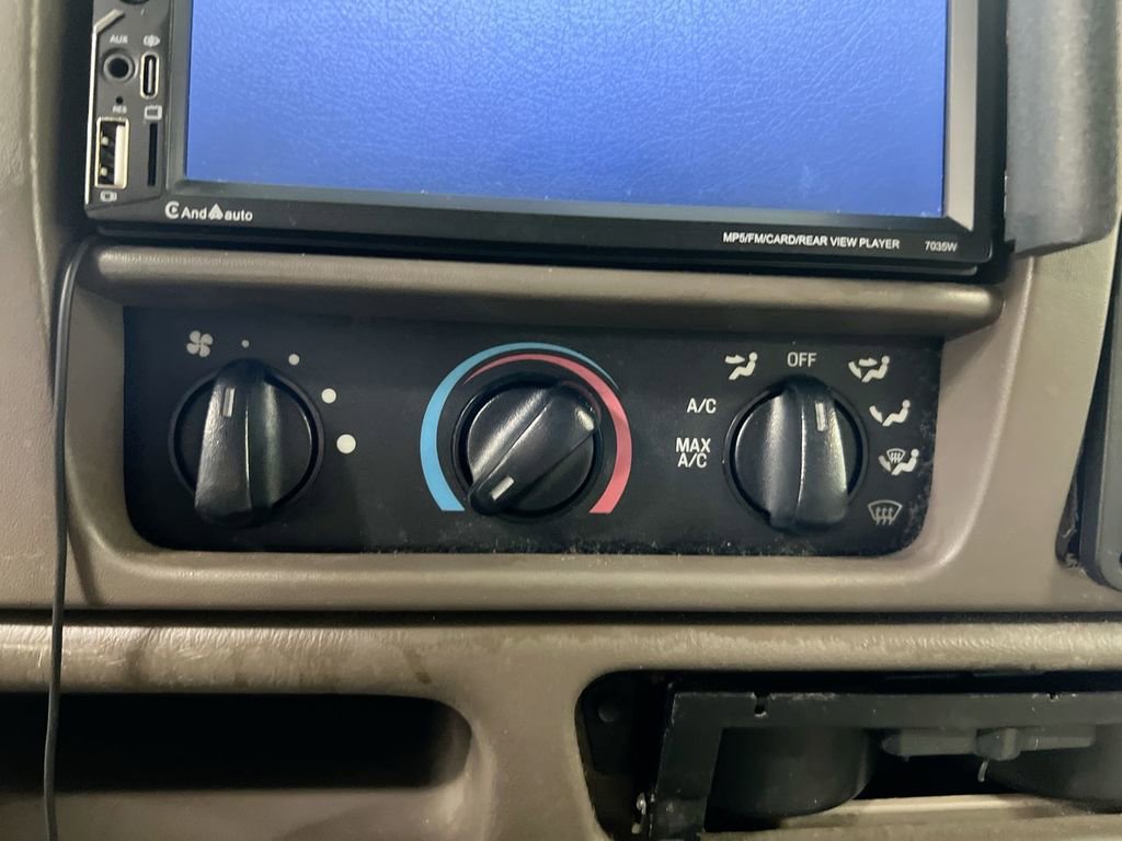 Used 2000 Ford Excursion Limited AWD/4WD image 15