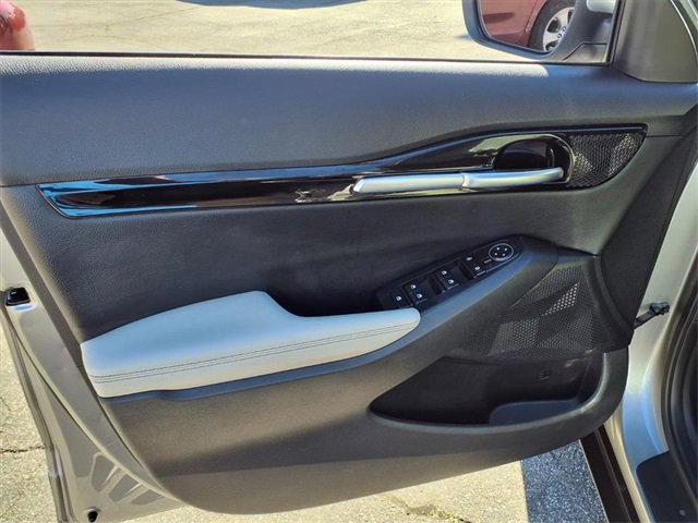 Used 2021 Kia Seltos EX image 12