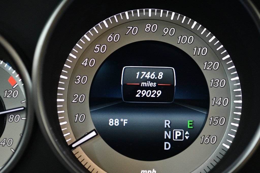 Used 2016 Mercedes-Benz E 400 Cabriolet image 42