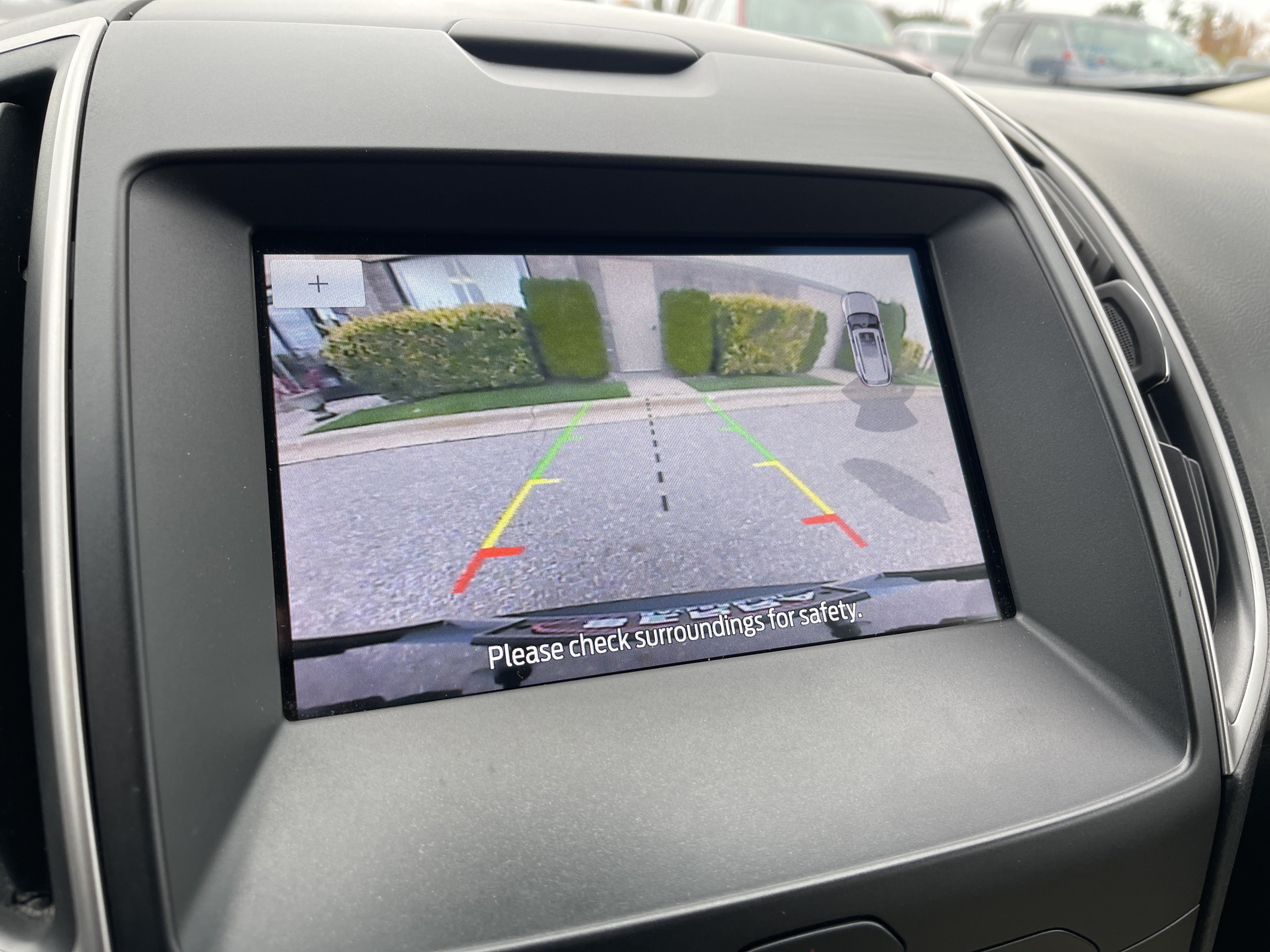 Used 2019 Ford Edge SEL w/ Equipment Group 201A AWD/4WD image 18