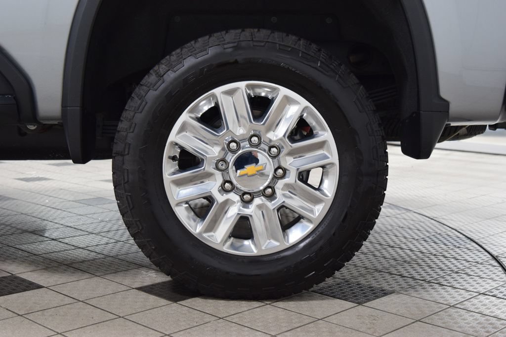 Used 2025 Chevrolet Silverado 2500 High Country w/ Z71 Off-Road Package AWD/4WD image 29