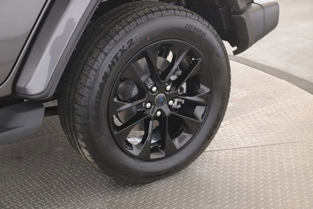 Used 2025 Jeep Wrangler Unlimited Sahara image 14