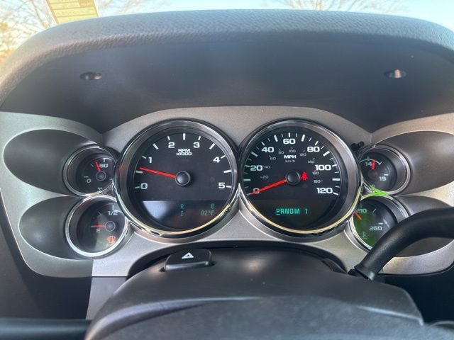 Used 2014 GMC Sierra 2500 SLE w/ SLE Preferred Package AWD/4WD image 23