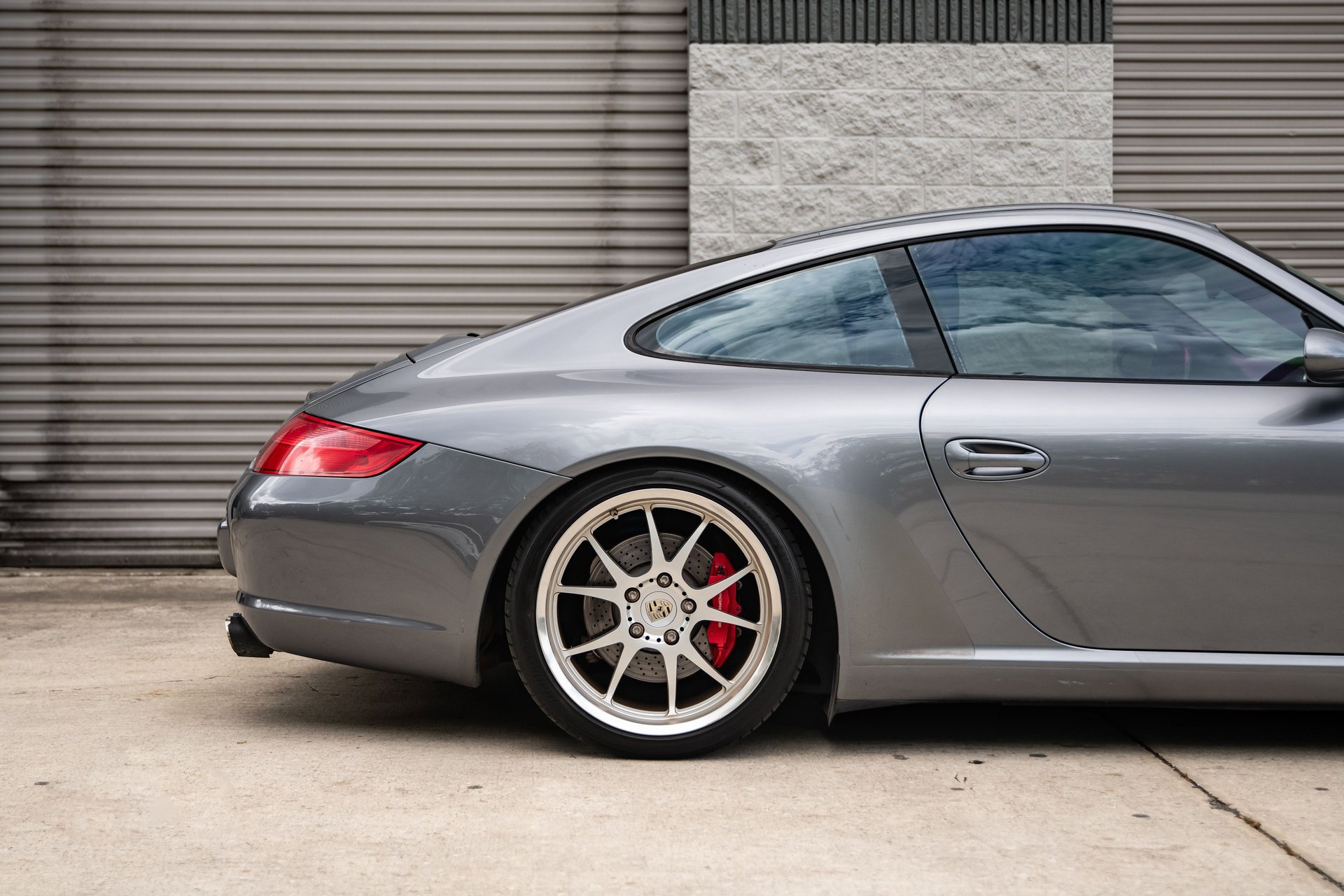 Used 2006 Porsche 911 Carrera S RWD image 18
