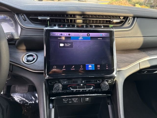 New 2025 Jeep Grand Cherokee Limited image 22