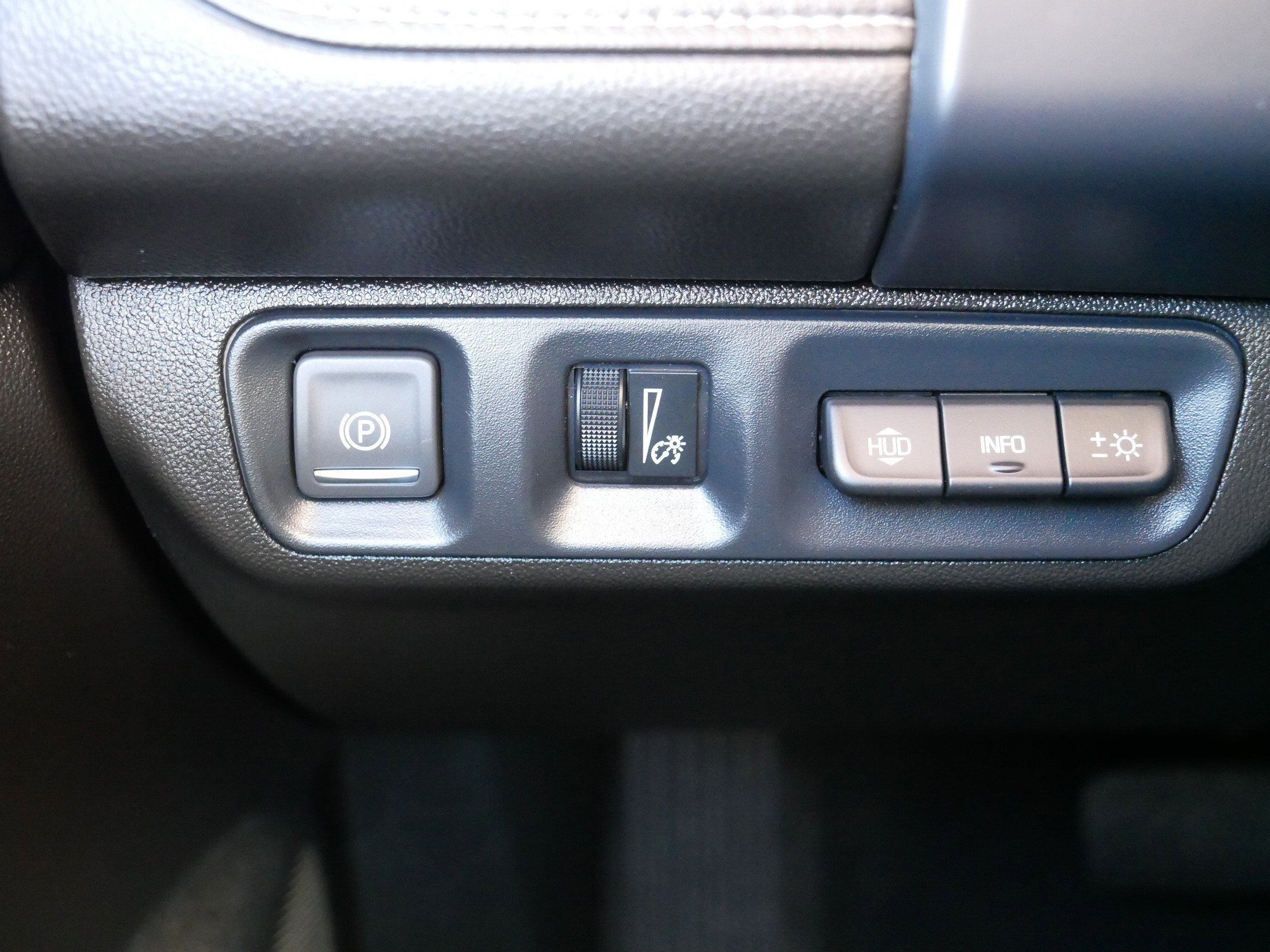 Certified 2023 GMC Acadia SLT w/ Elevation Edition image 26