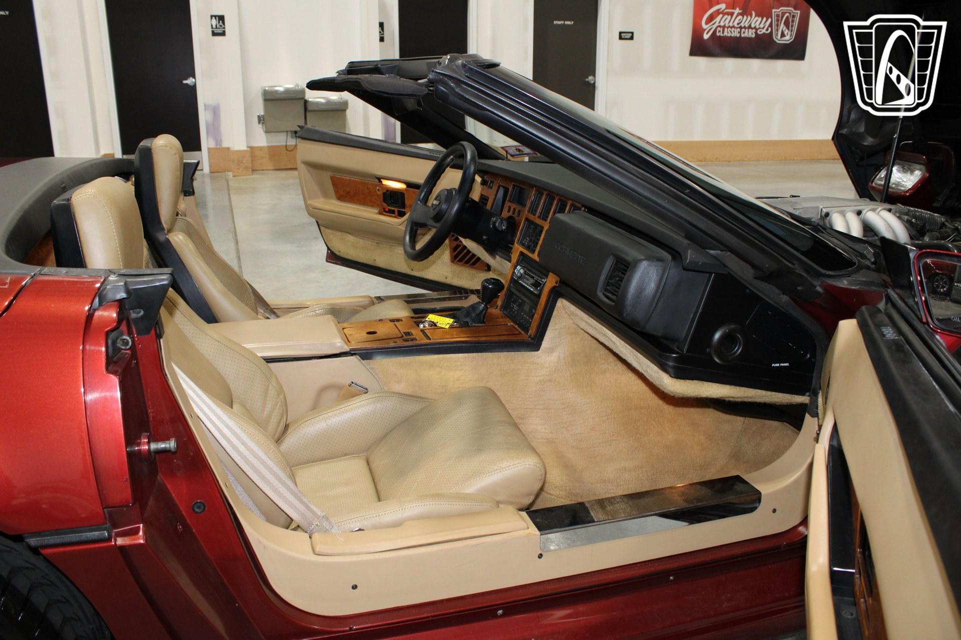 Used 1987 Chevrolet Corvette Convertible image 12