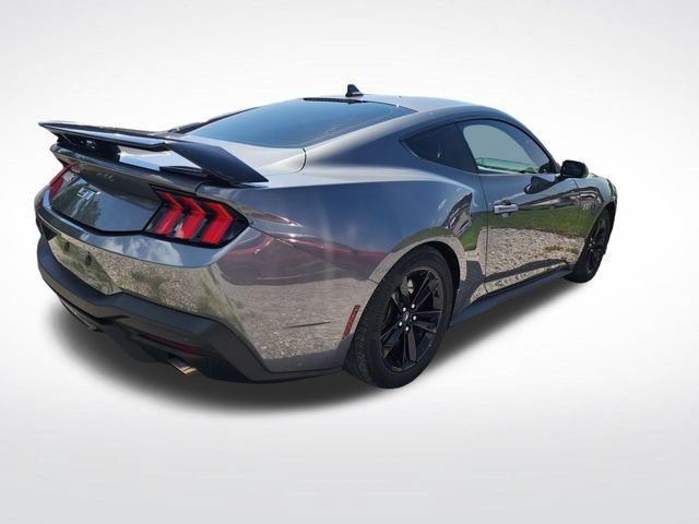 Used 2025 Ford Mustang GT RWD image 2