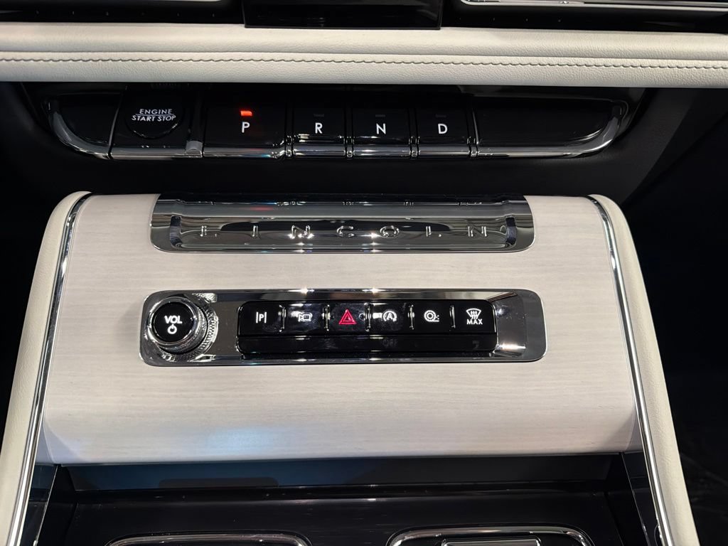 New 2026 Lincoln Aviator Reserve AWD/4WD image 15