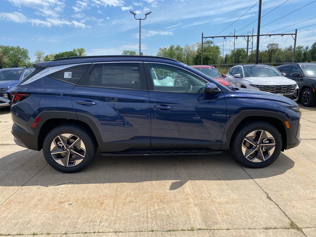 New 2026 Hyundai Tucson SEL AWD/4WD image 2