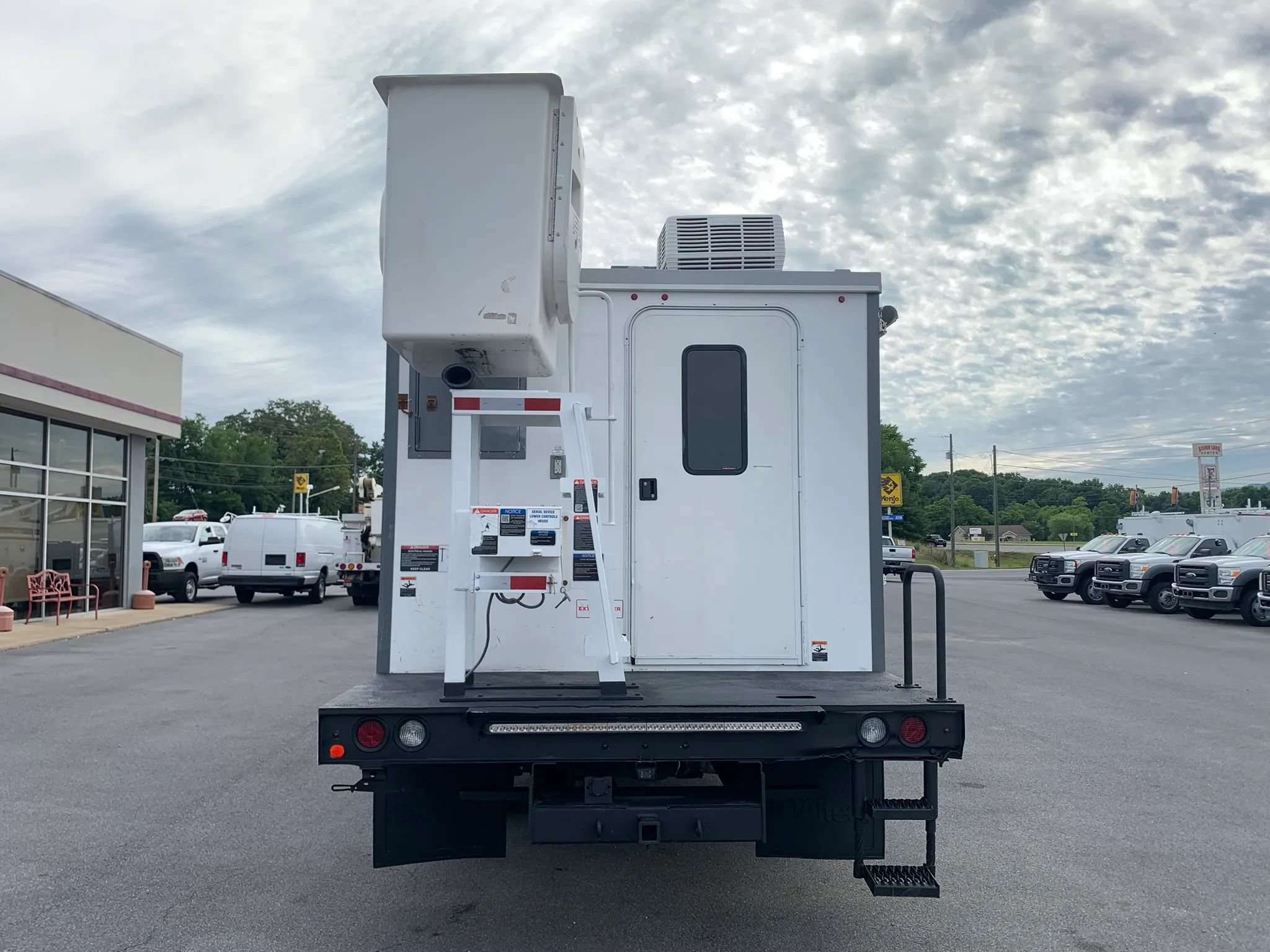 Used 2019 RAM 5500 Tradesman w/ Ambulance Prep Group AWD/4WD image 6