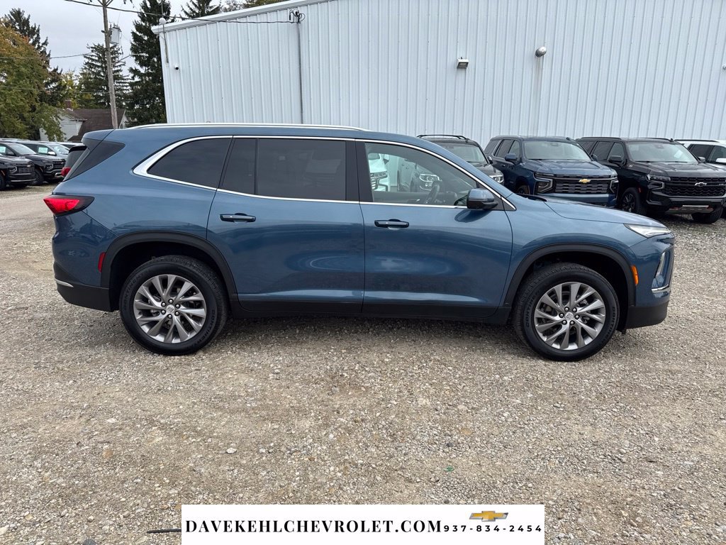 Used 2026 Buick Enclave Preferred AWD/4WD image 7