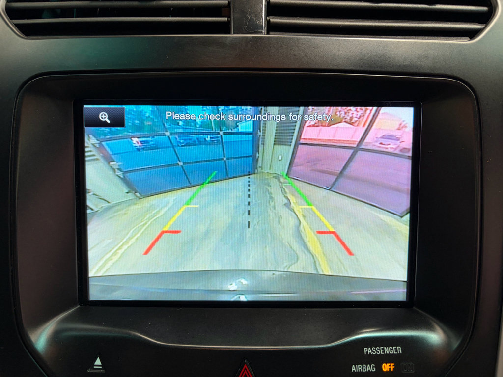 Used 2015 Ford Explorer XLT w/ Equipment Group 202A AWD/4WD image 21