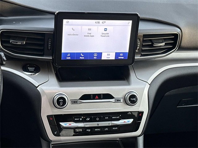 Used 2022 Ford Explorer XLT w/ Equipment Group 202A image 10