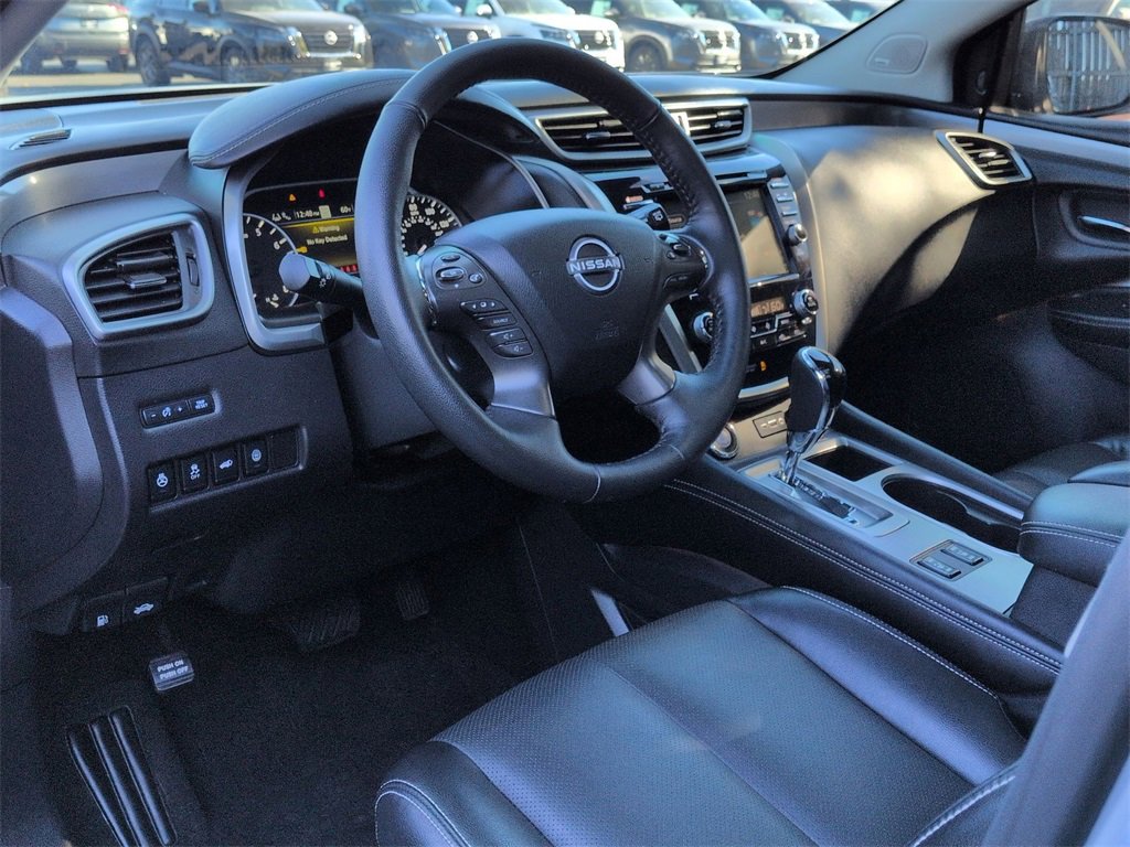 Used 2024 Nissan Murano SL image 9