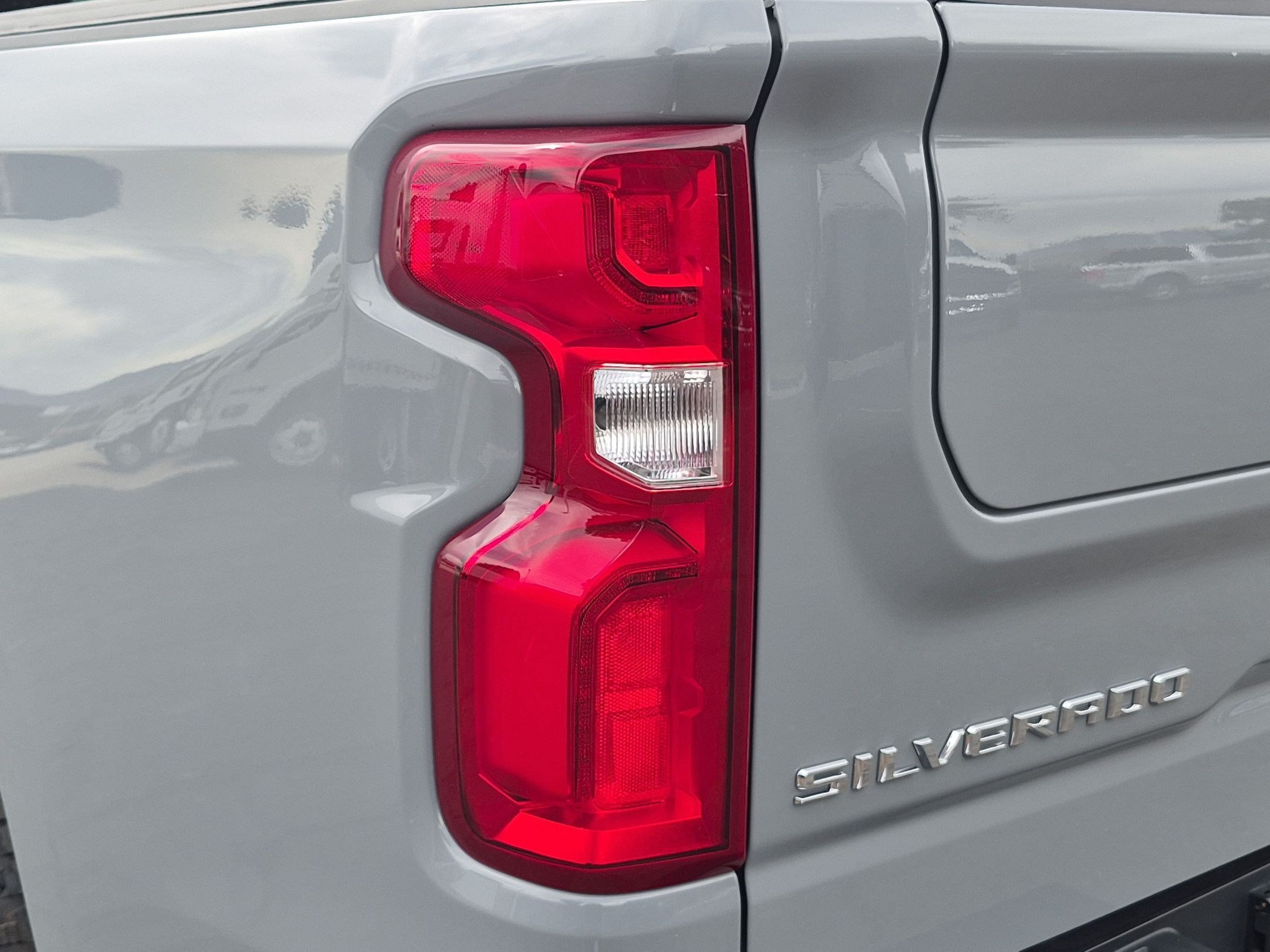Certified 2024 Chevrolet Silverado 1500 RST w/ Convenience Package II AWD/4WD image 12