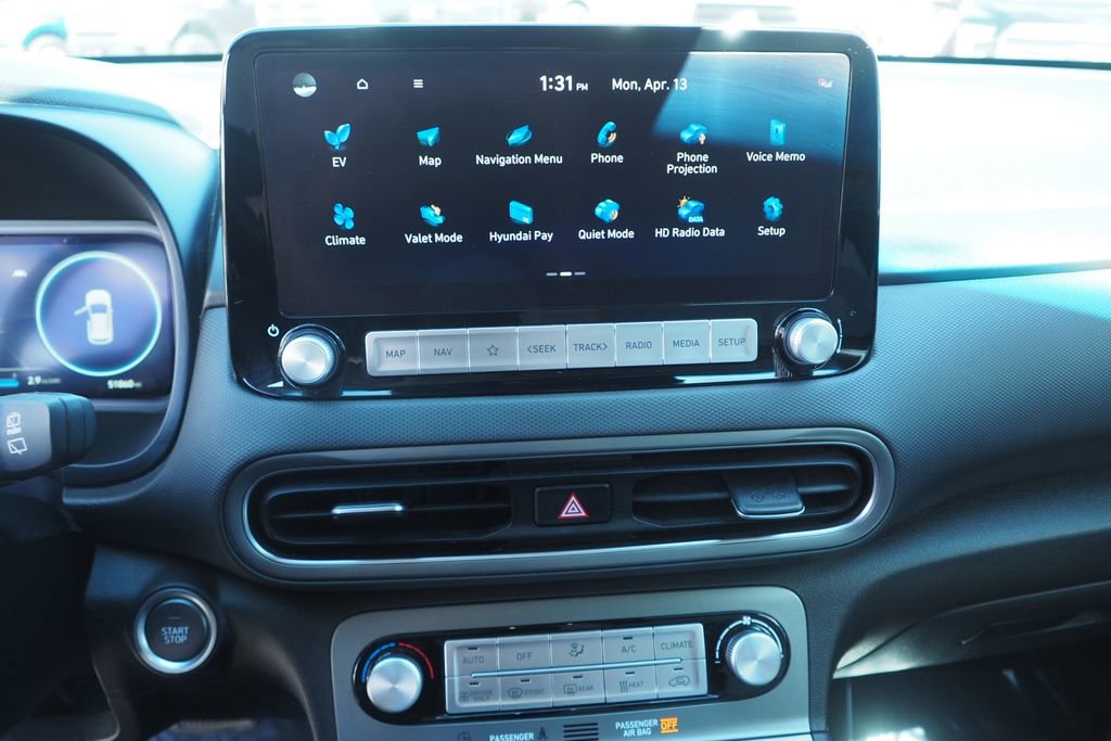 Used 2023 Hyundai Kona SEL image 24