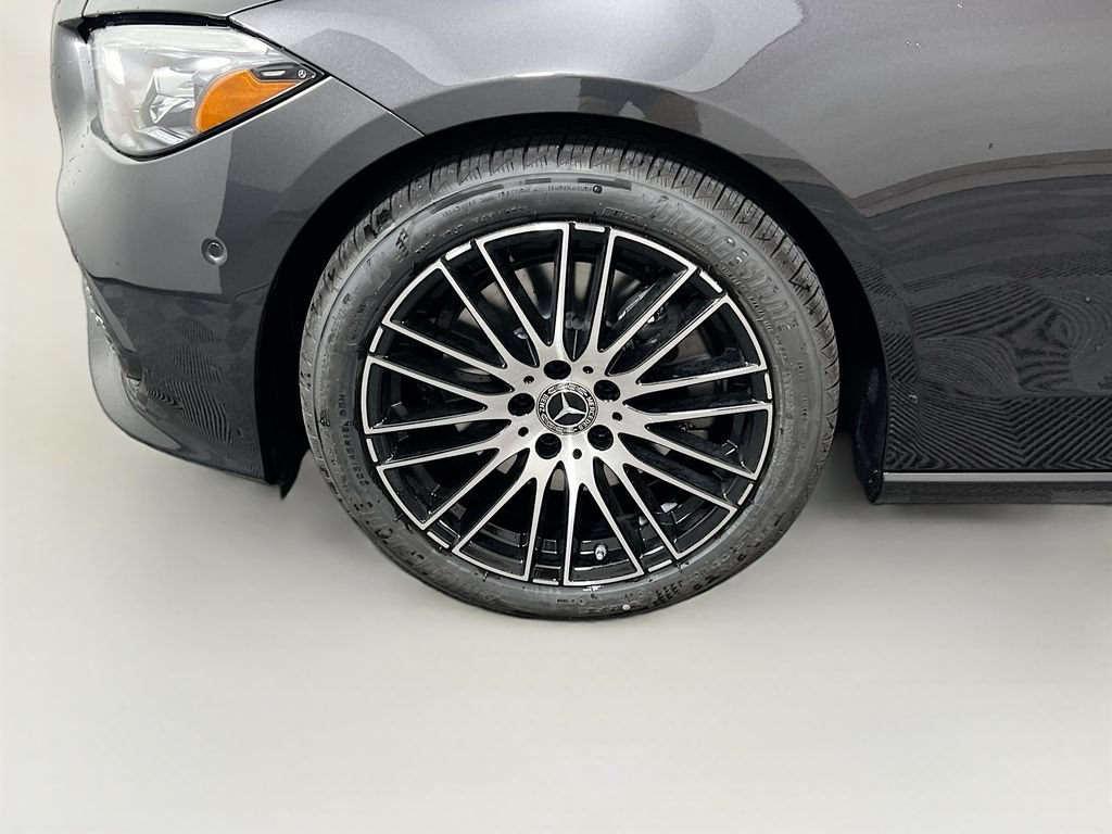 Used 2026 Mercedes-Benz C 300 4MATIC Sedan image 33
