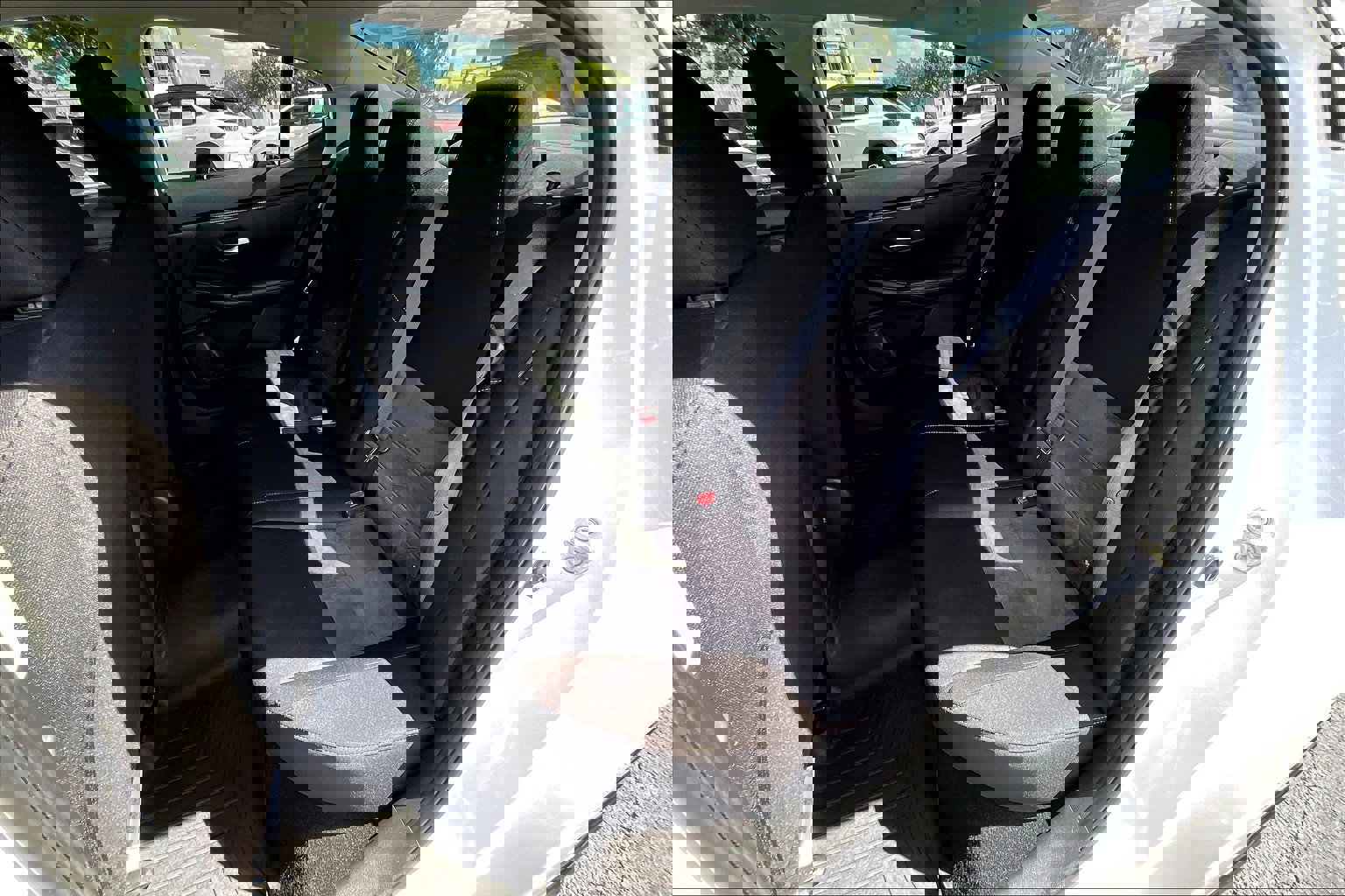 Used 2023 Nissan Sentra SR w/ Midnight Edition Package image 9