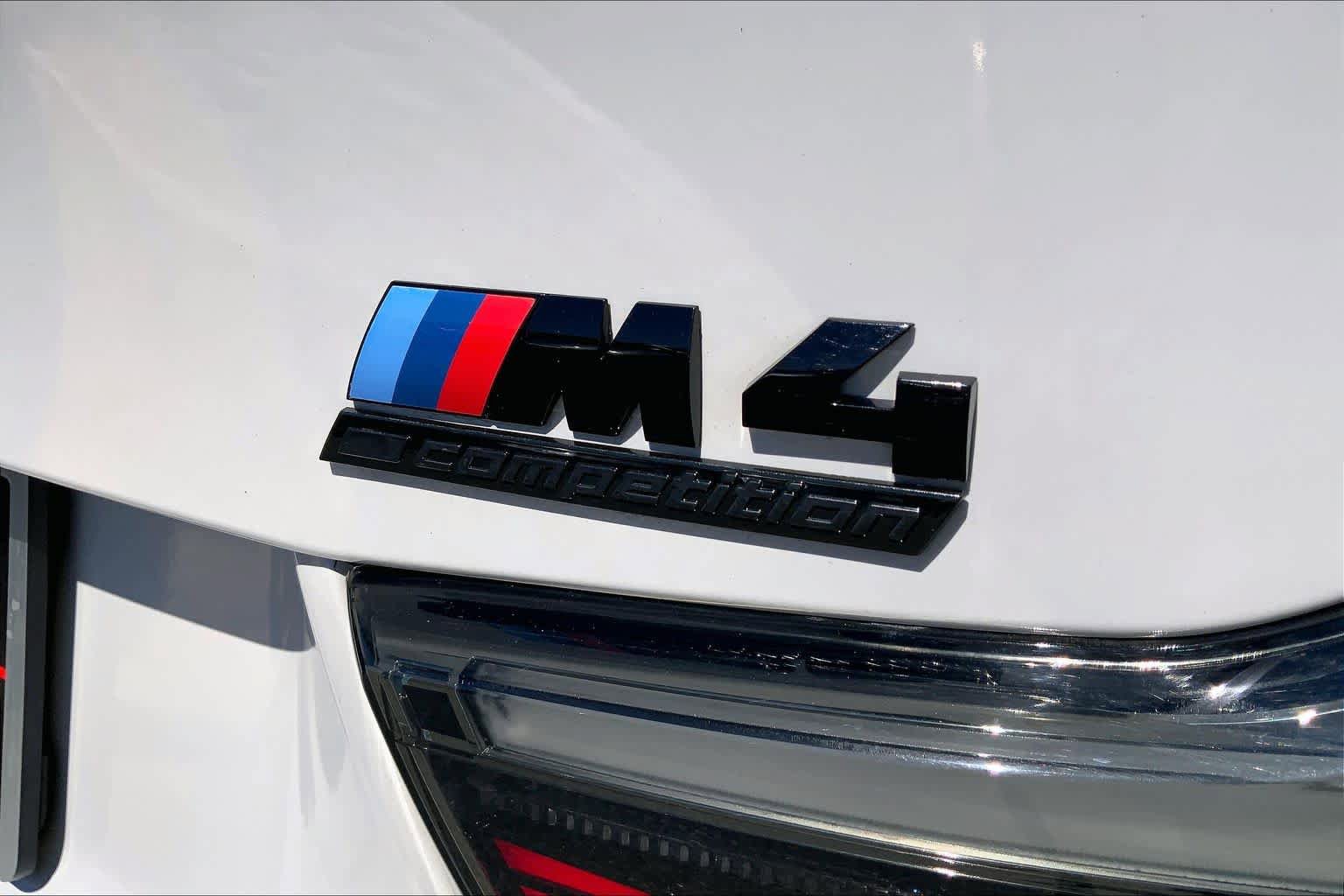 Used 2020 BMW M4 Coupe w/ Competition Package RWD image 10