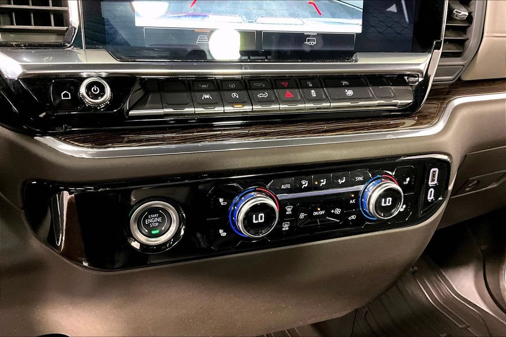 Used 2024 GMC Sierra 1500 SLE AWD/4WD image 15
