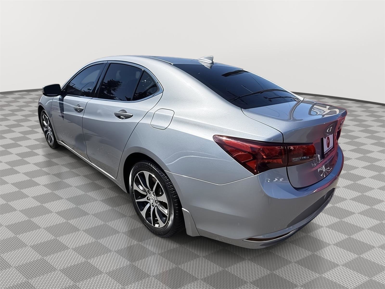 Used 2017 Acura TLX w/ Technology Package image 10