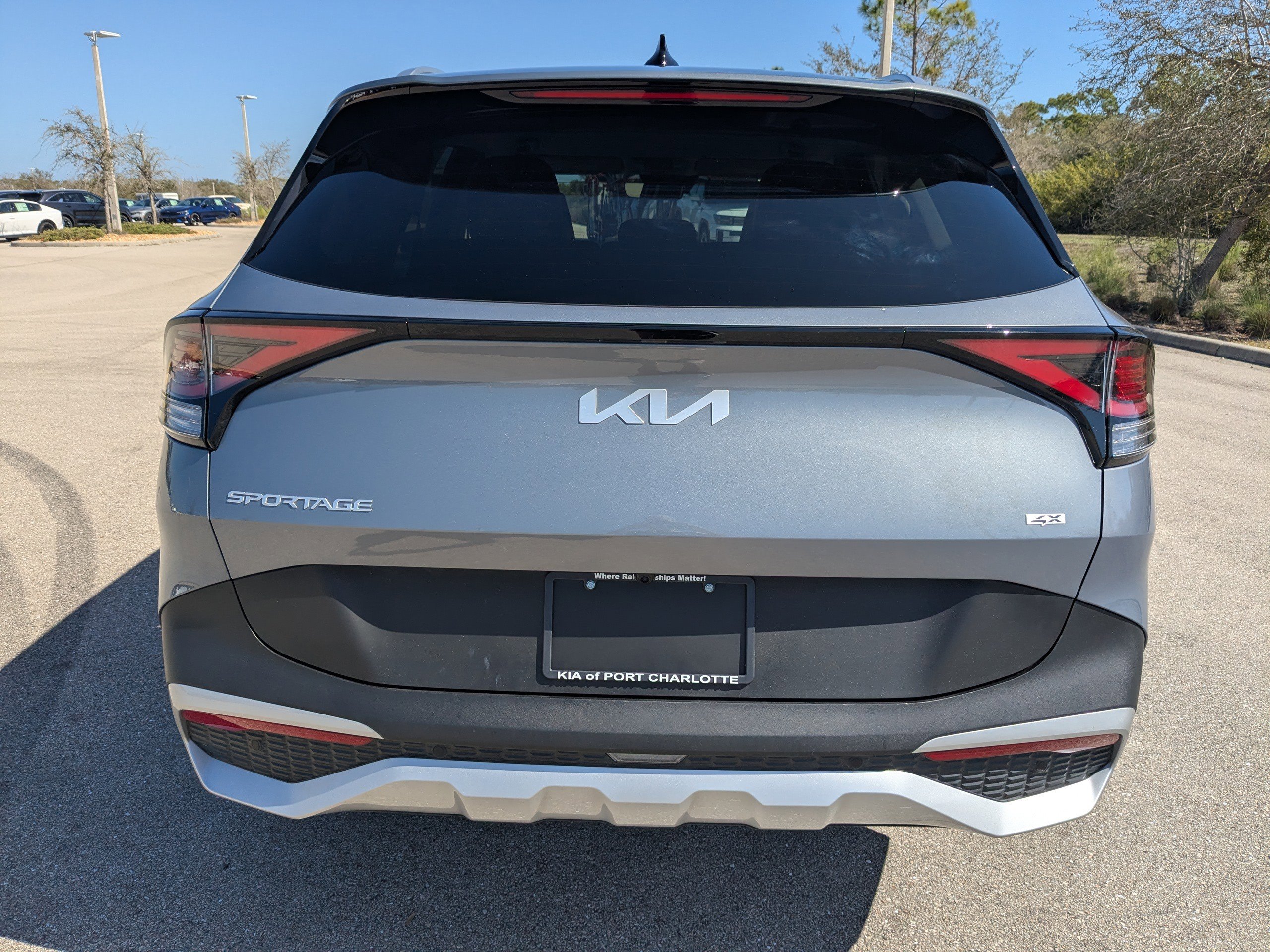 Certified 2024 Kia Sportage EX image 6