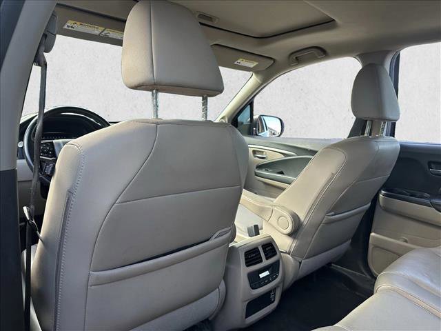 Used 2022 Honda Pilot Special Edition image 19