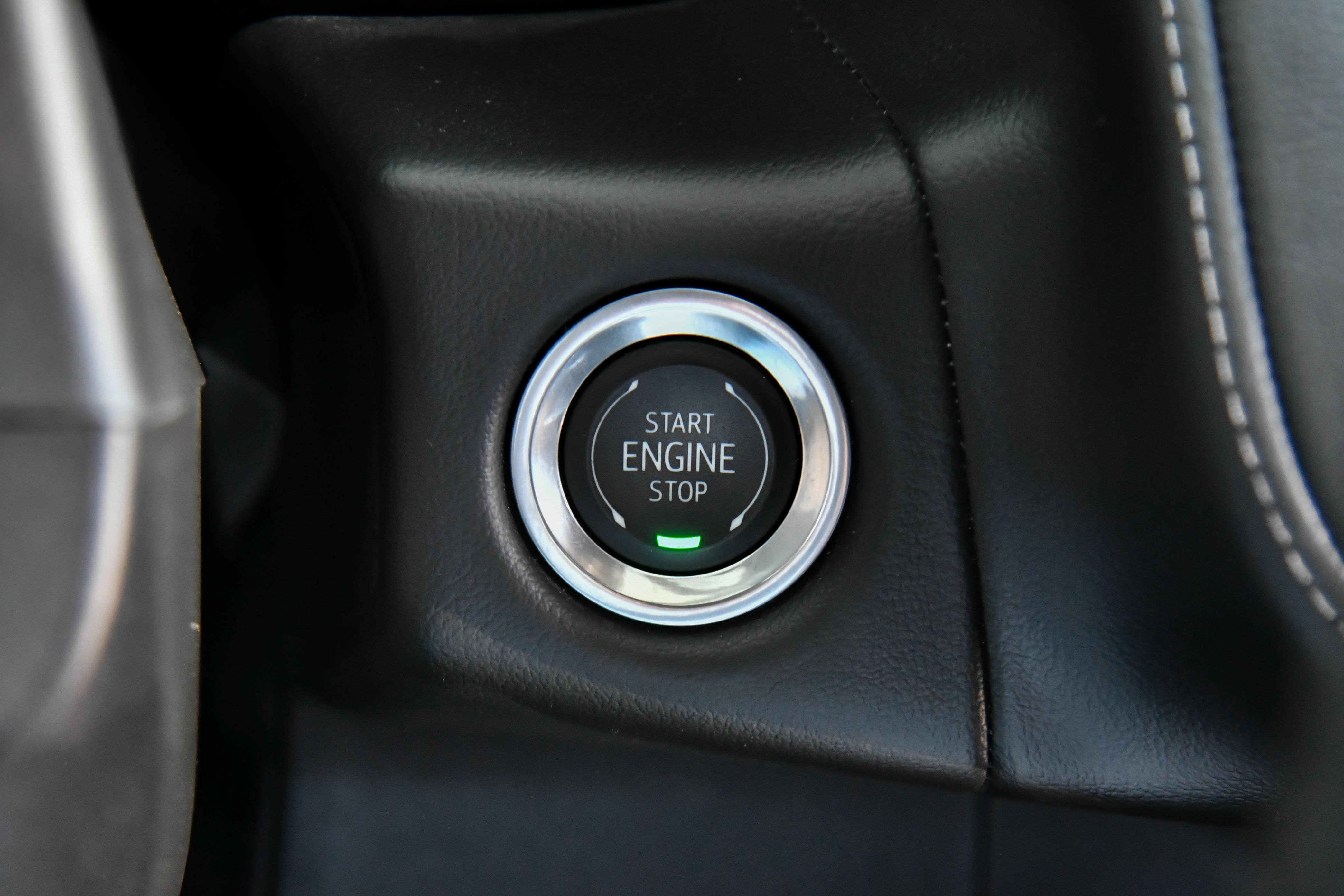 Used 2024 GMC Yukon SLE AWD/4WD image 30