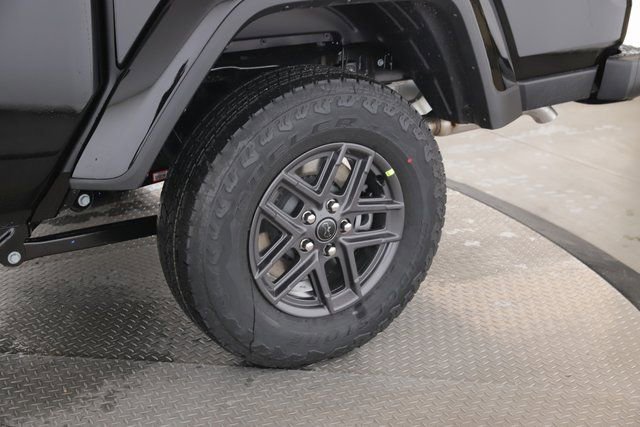 New 2026 Jeep Gladiator Sport image 14