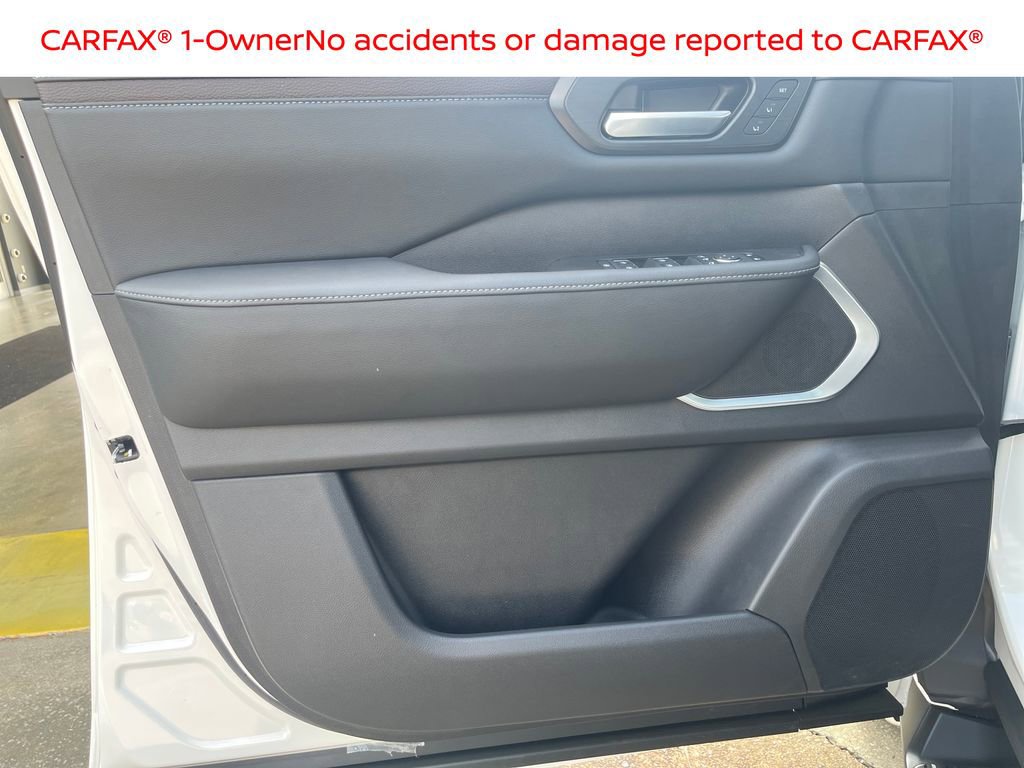 Used 2026 Nissan Armada Platinum RWD image 14