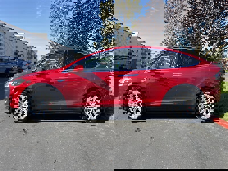 Used 2016 Tesla Model X Performance image 9