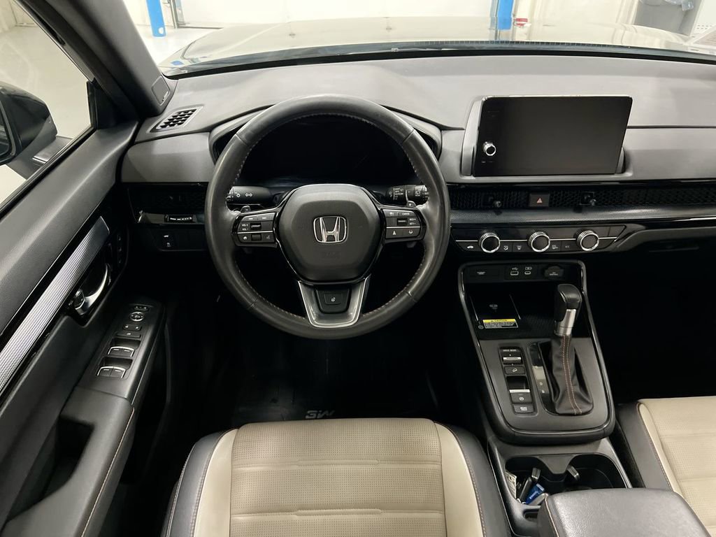 Used 2024 Honda CR-V Sport Touring image 11