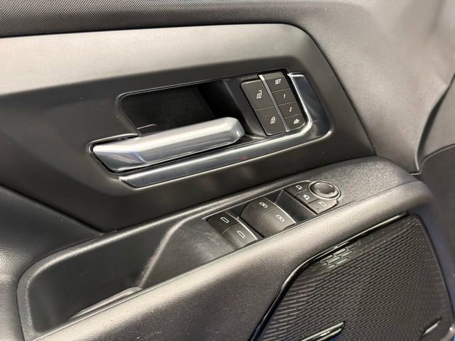 Used 2025 Chevrolet Silverado EV RST AWD/4WD image 16