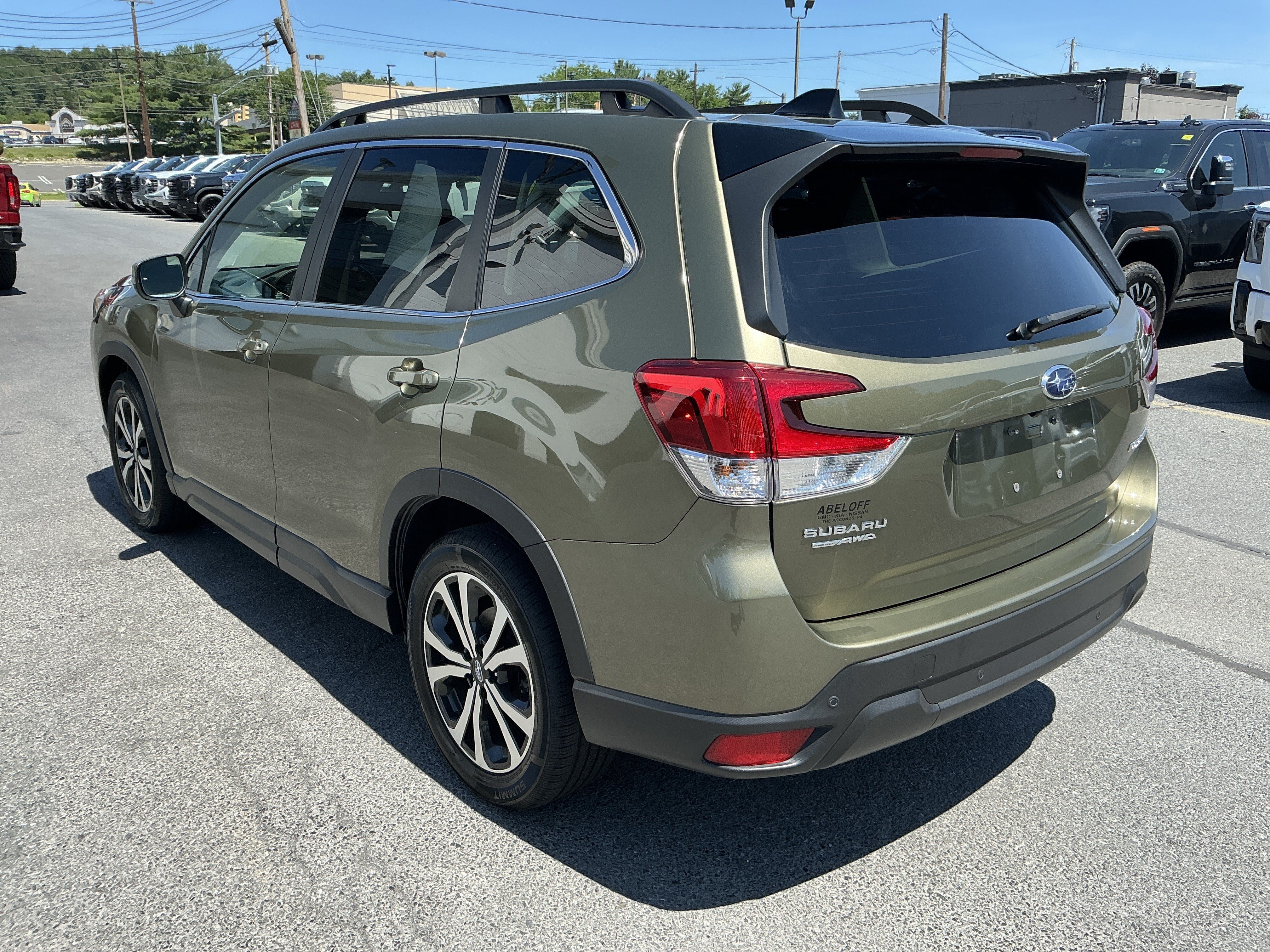 Used 2024 Subaru Forester Limited AWD/4WD image 5