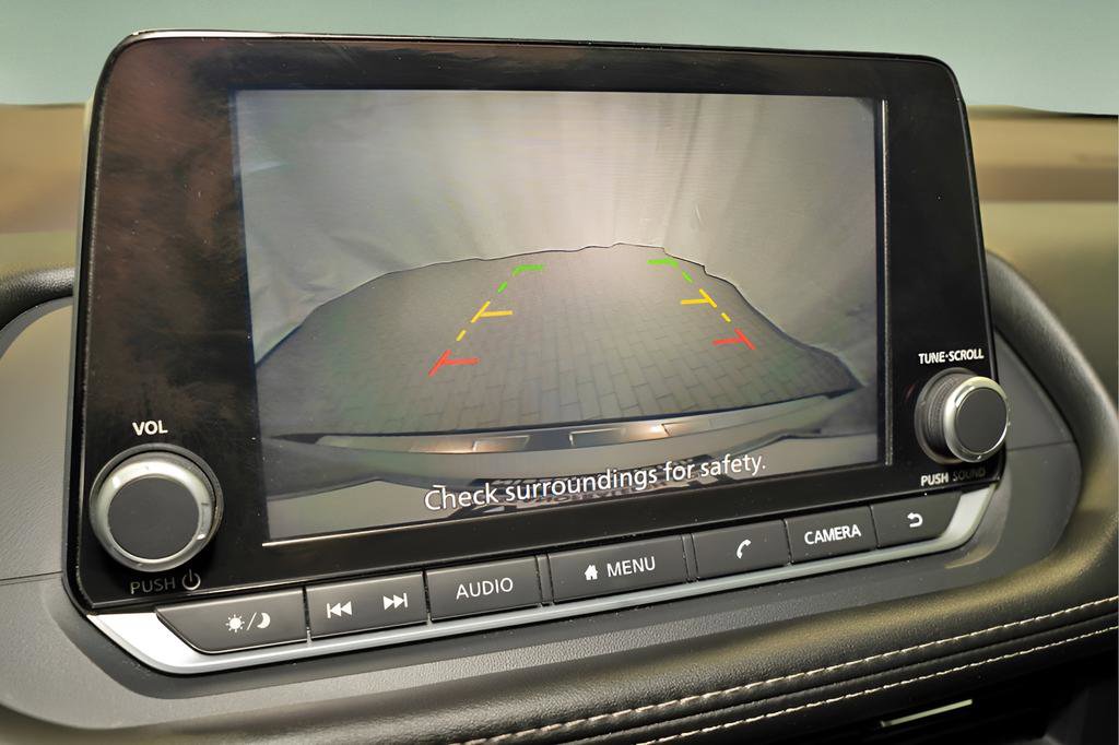 Certified 2023 Nissan Rogue SV image 16