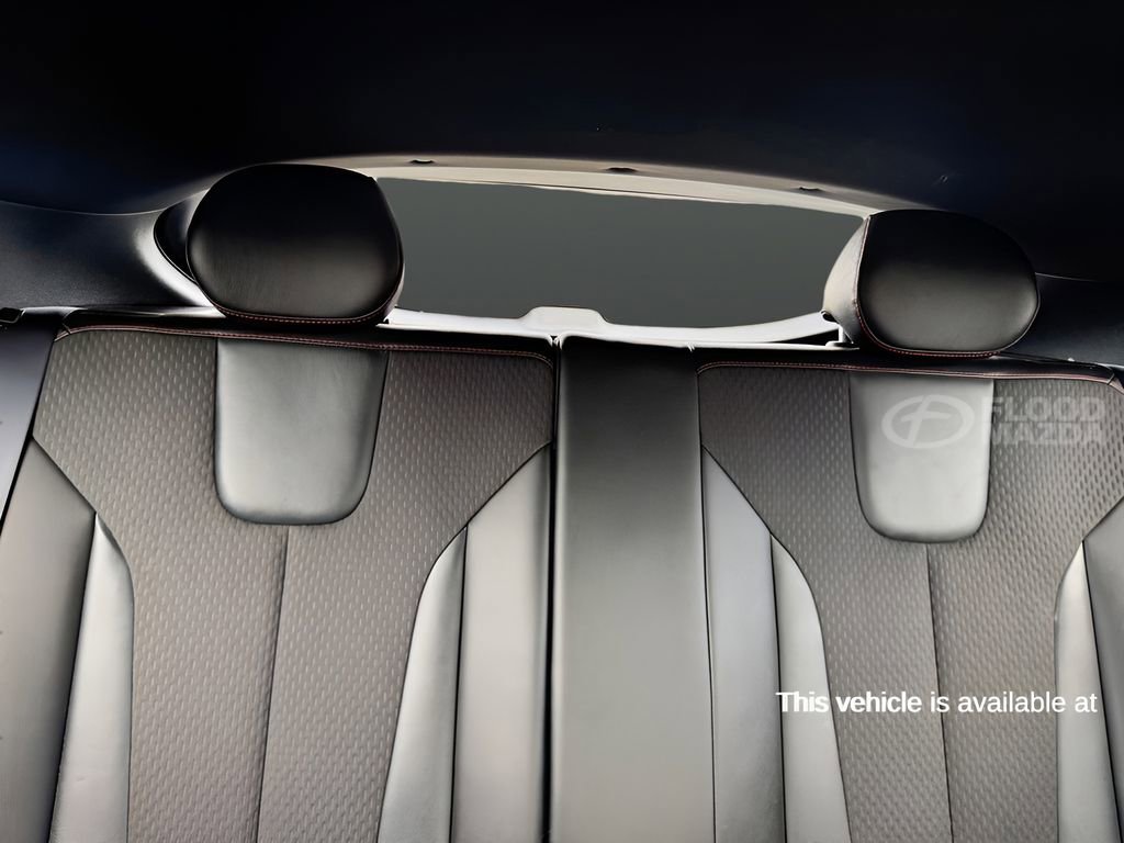 Used 2019 Hyundai Veloster Turbo image 19