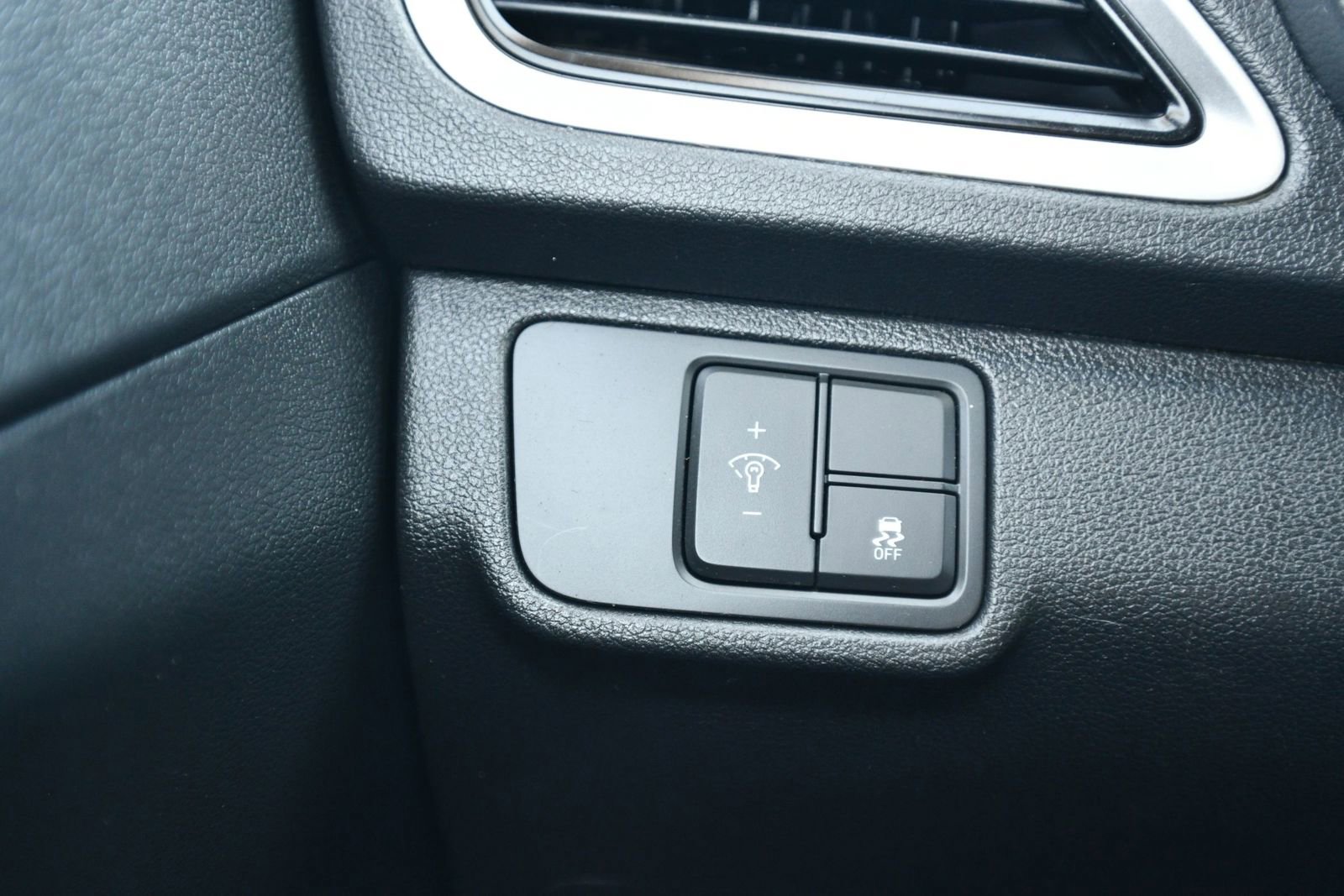 Used 2019 Hyundai Accent SE image 28