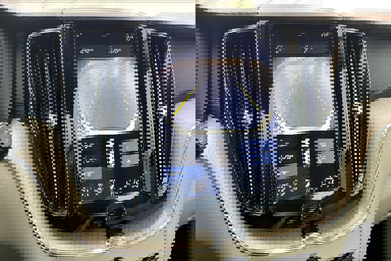 Used 2018 Volvo XC60 T8 Inscription w/ Advanced Package image 24